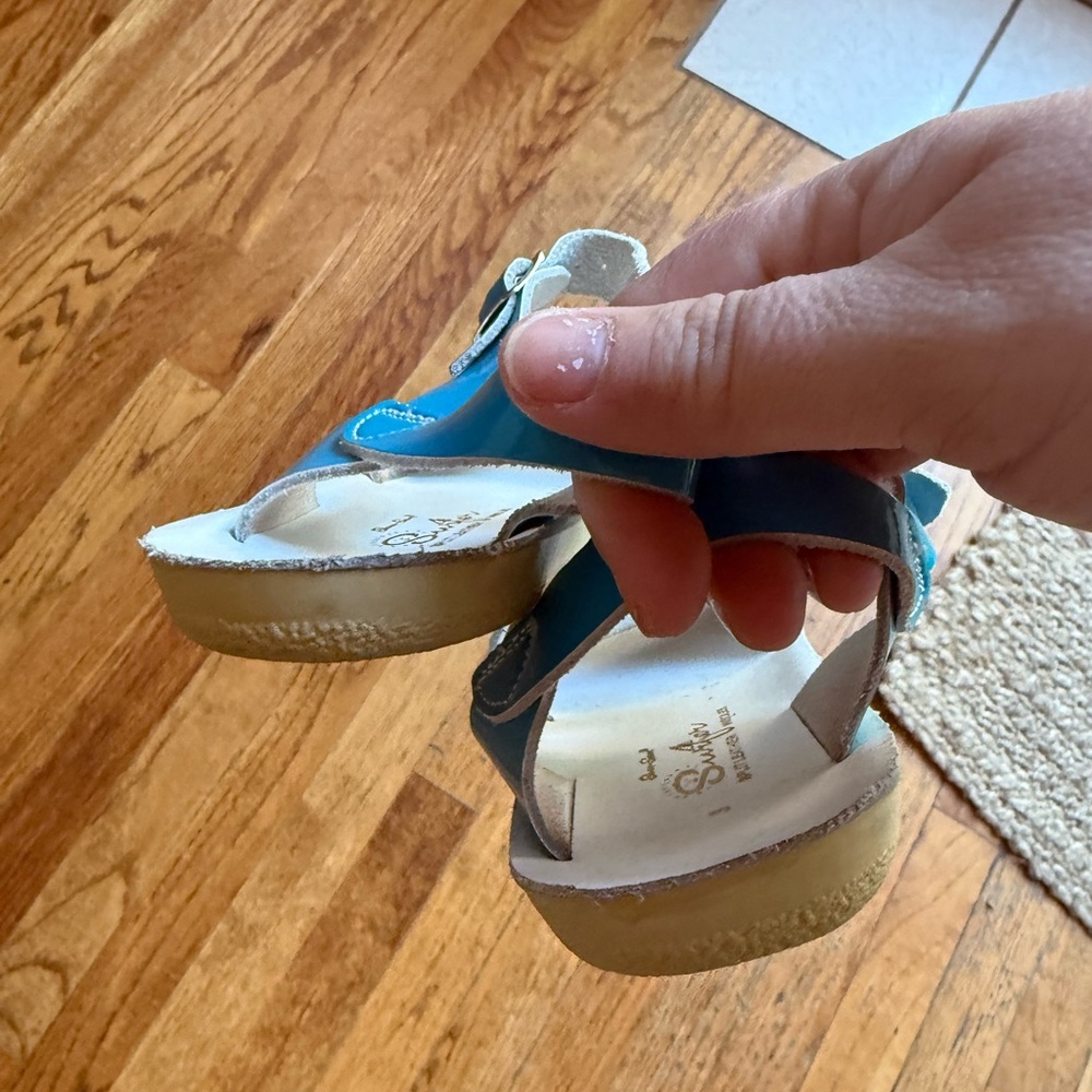 Saltwater Sufer Sandals Teal Blue Size: 3 - Picture 4 of 5